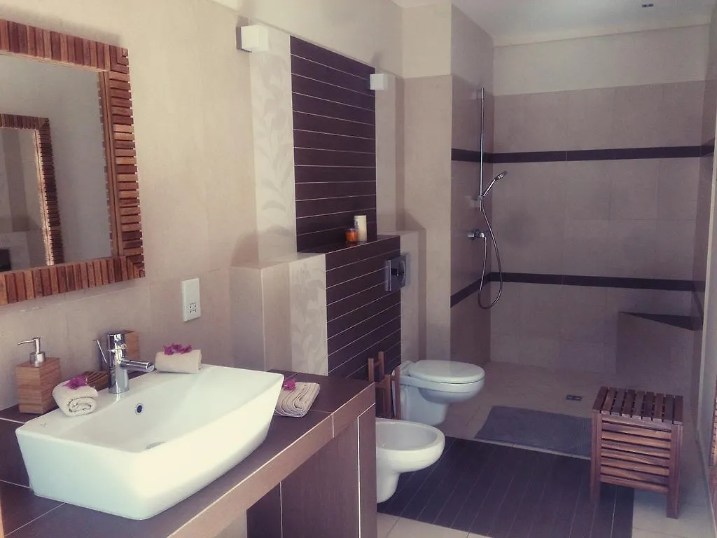 Villa Vanilla Port Glaud Guest house